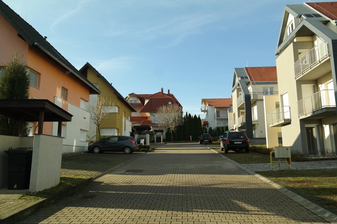 Aramis 3 Apartments Hévíz Kültér fotó