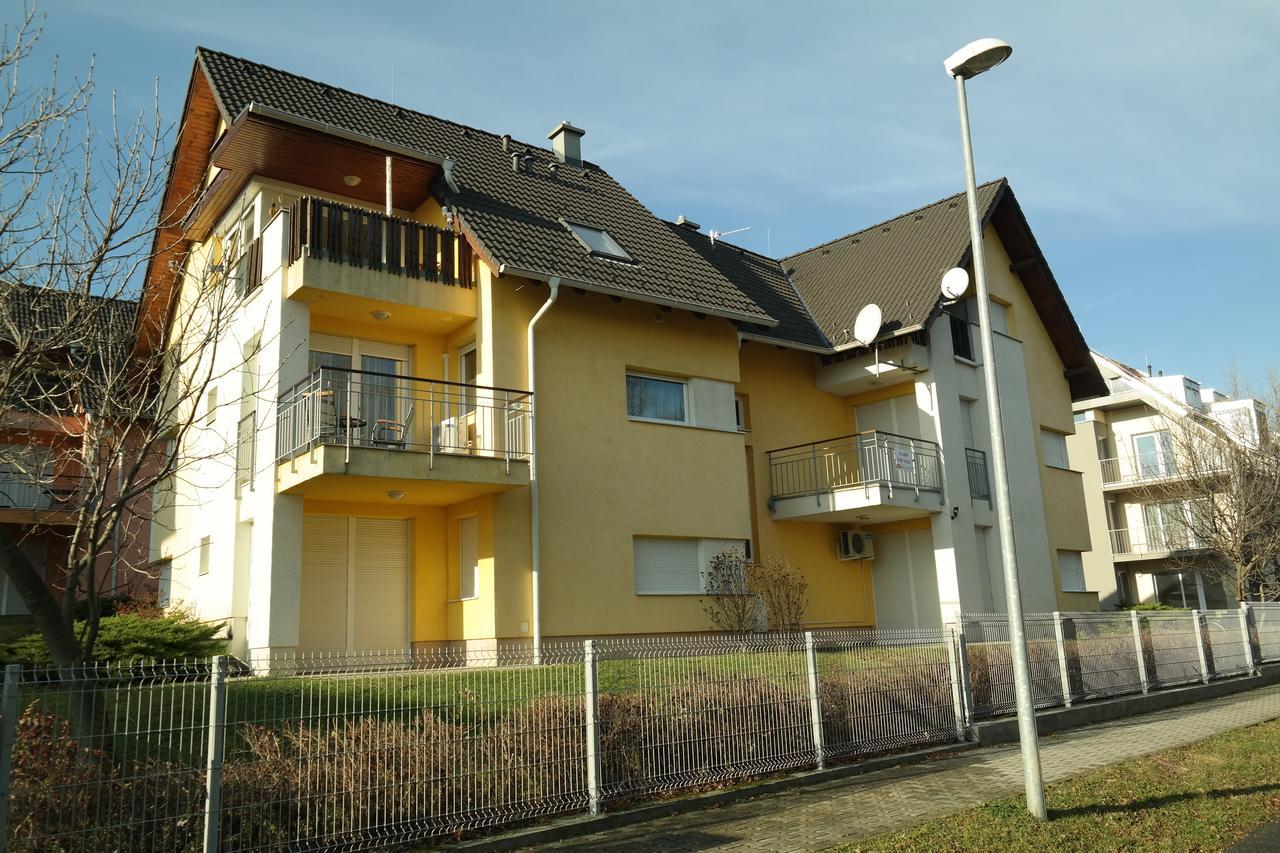 Aramis 3 Apartments Hévíz Kültér fotó